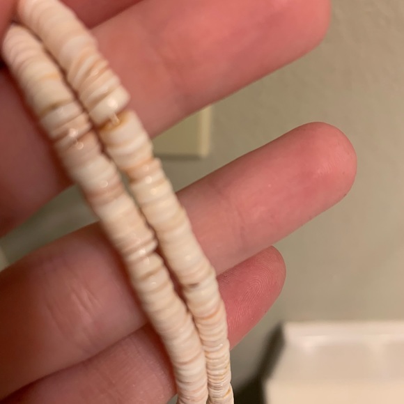 pink necklace - Picture 3 of 3